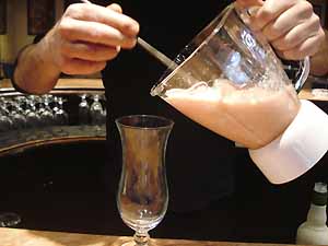 Y servimos en copa alta